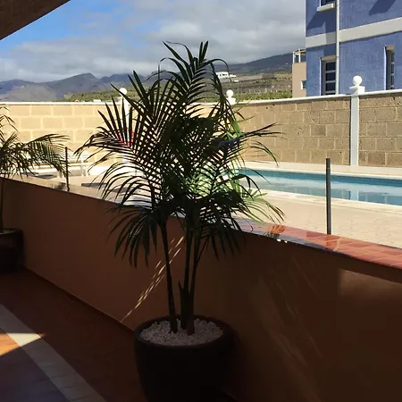 Apartment Large Private Garden,shared Pool Not Avaliable Until Approx June 2026, Great Location